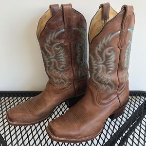 Gorgeous Nocona Women’s Cowboy Boots size 7.5